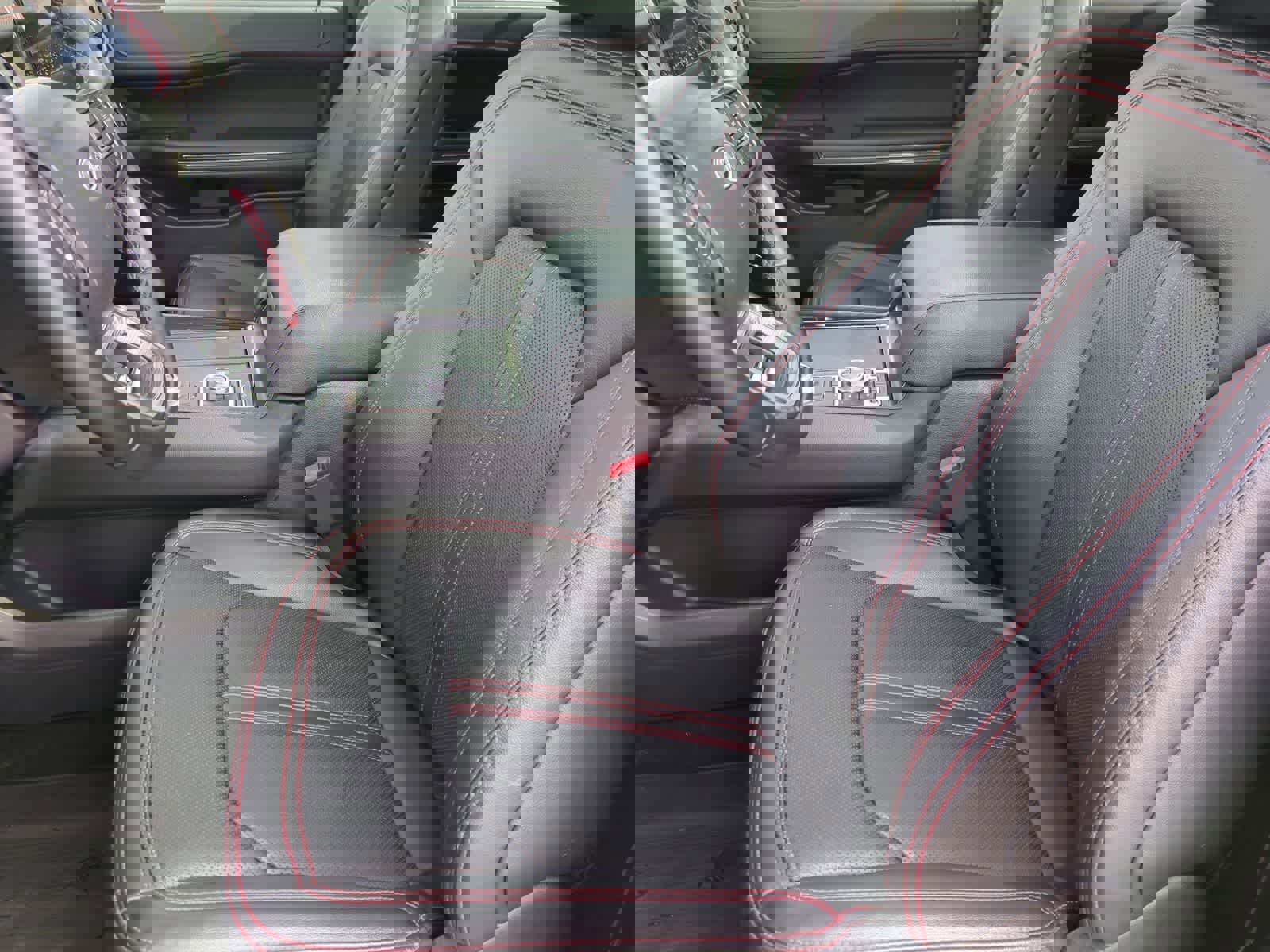 Used 2023 Ford Expedition Max Limited image 16