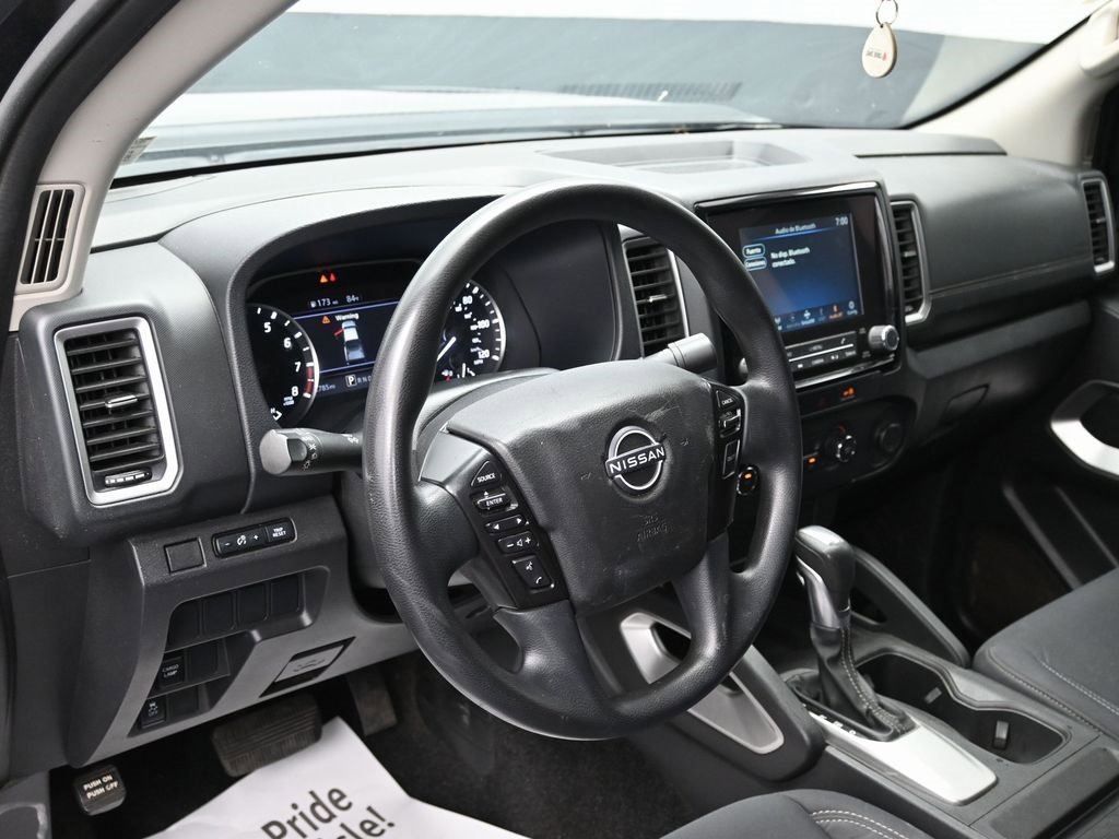 Used 2023 Nissan Frontier SV w/ Tow Package image 15