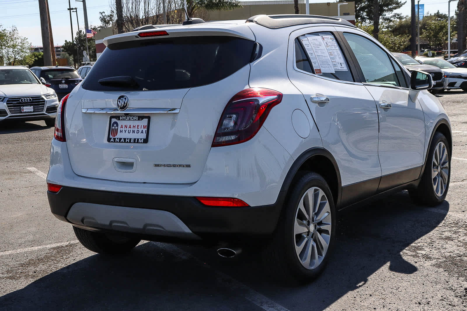 Used 2019 Buick Encore Preferred image 6