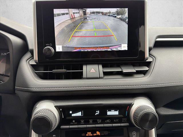 Used 2025 Toyota RAV4 LE image 20
