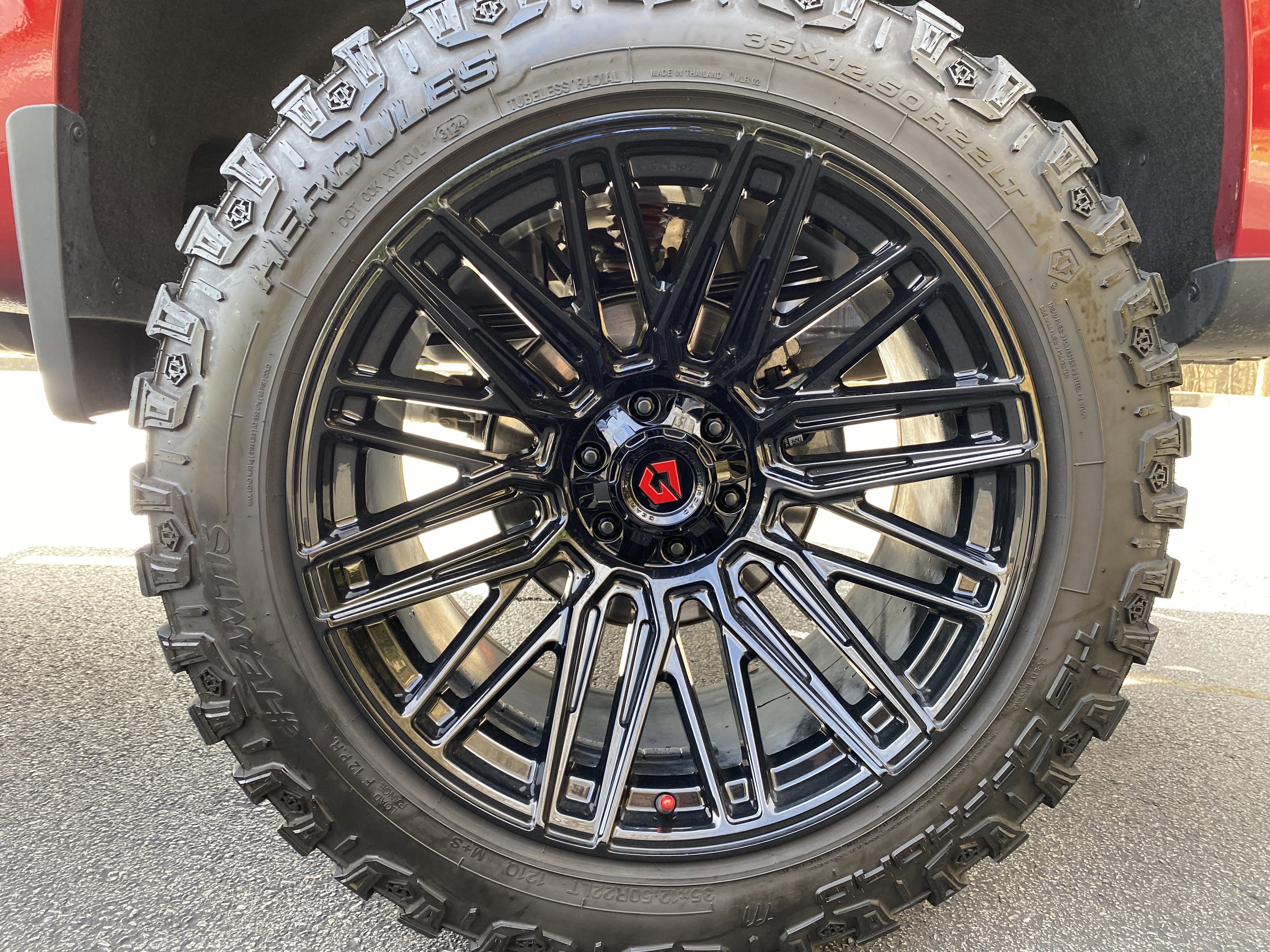 Used 2025 Chevrolet Silverado 1500 RST image 42