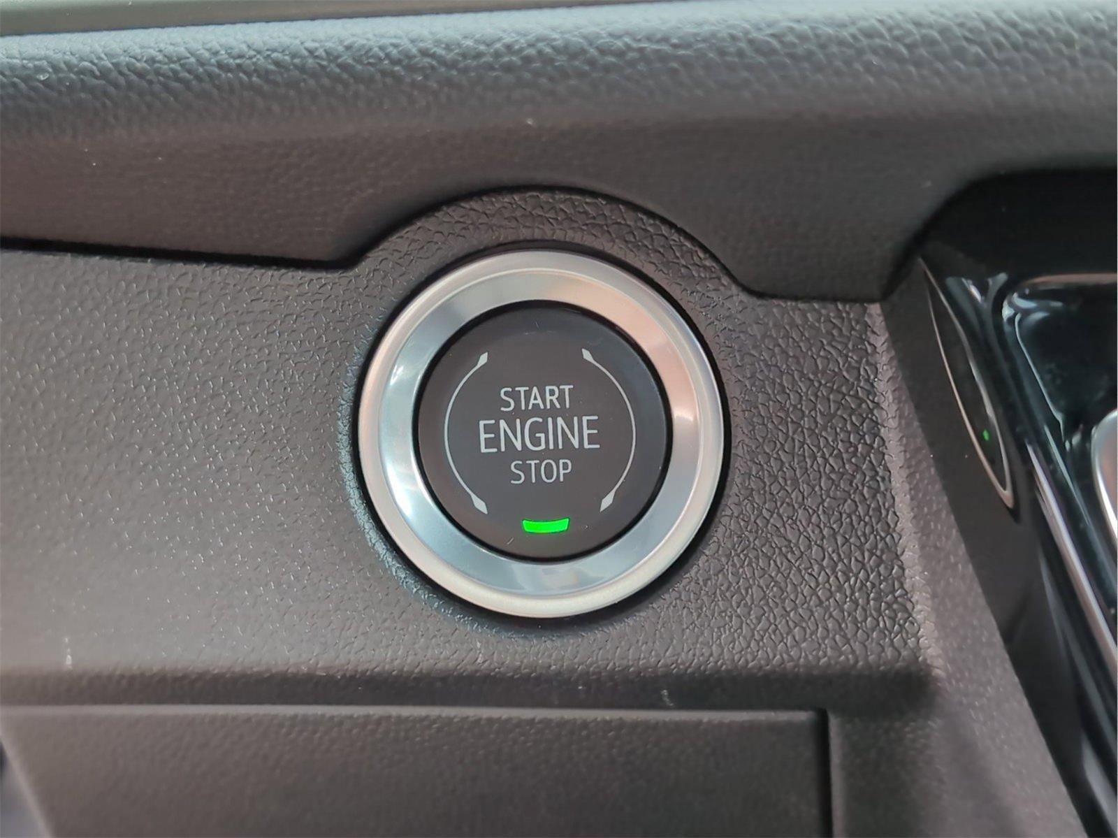 New 2026 Chevrolet Traverse LT w/ Driver Confidence Package image 24