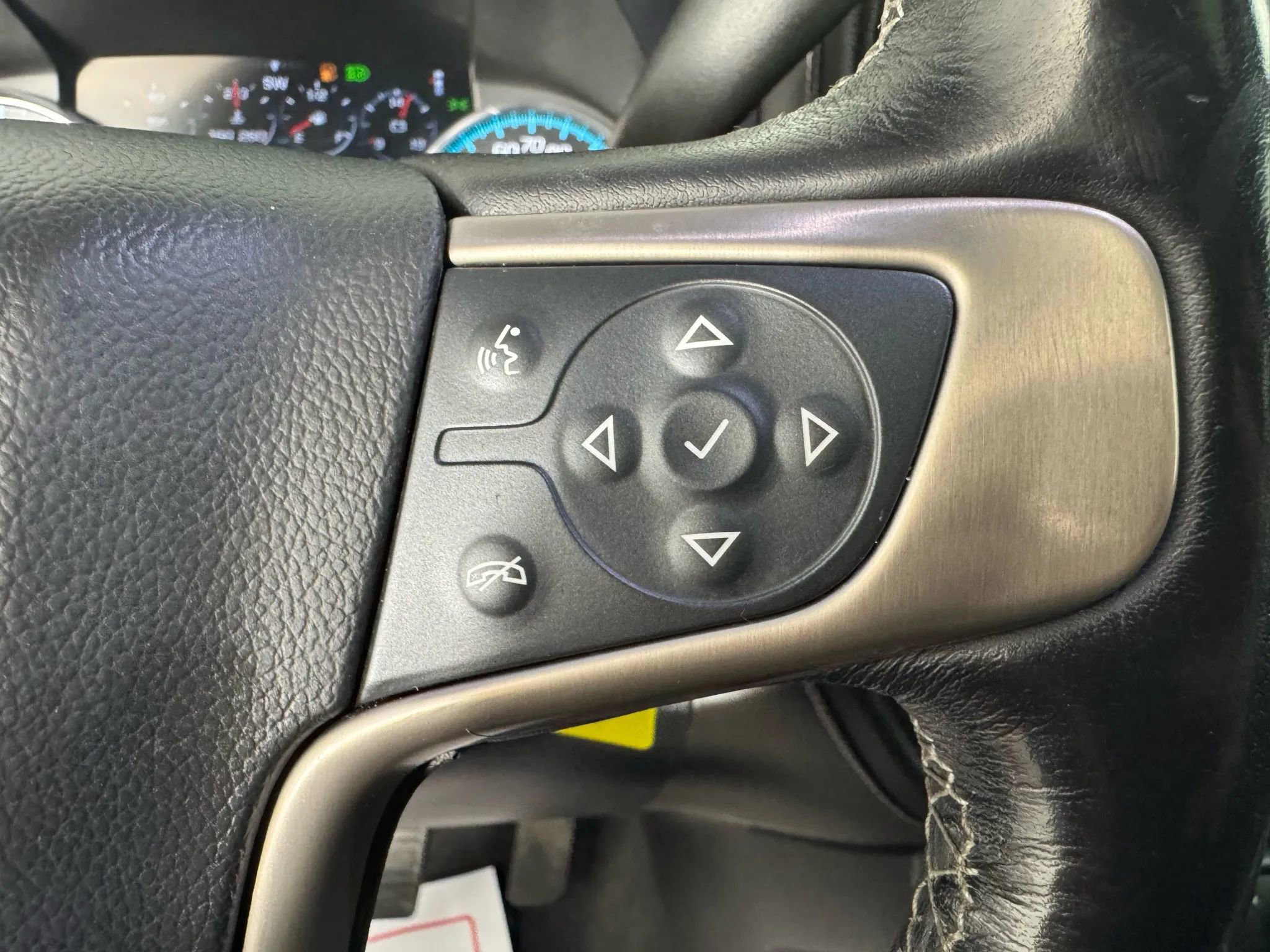 Used 2018 GMC Sierra 1500 Denali w/ Denali Ultimate Package image 16