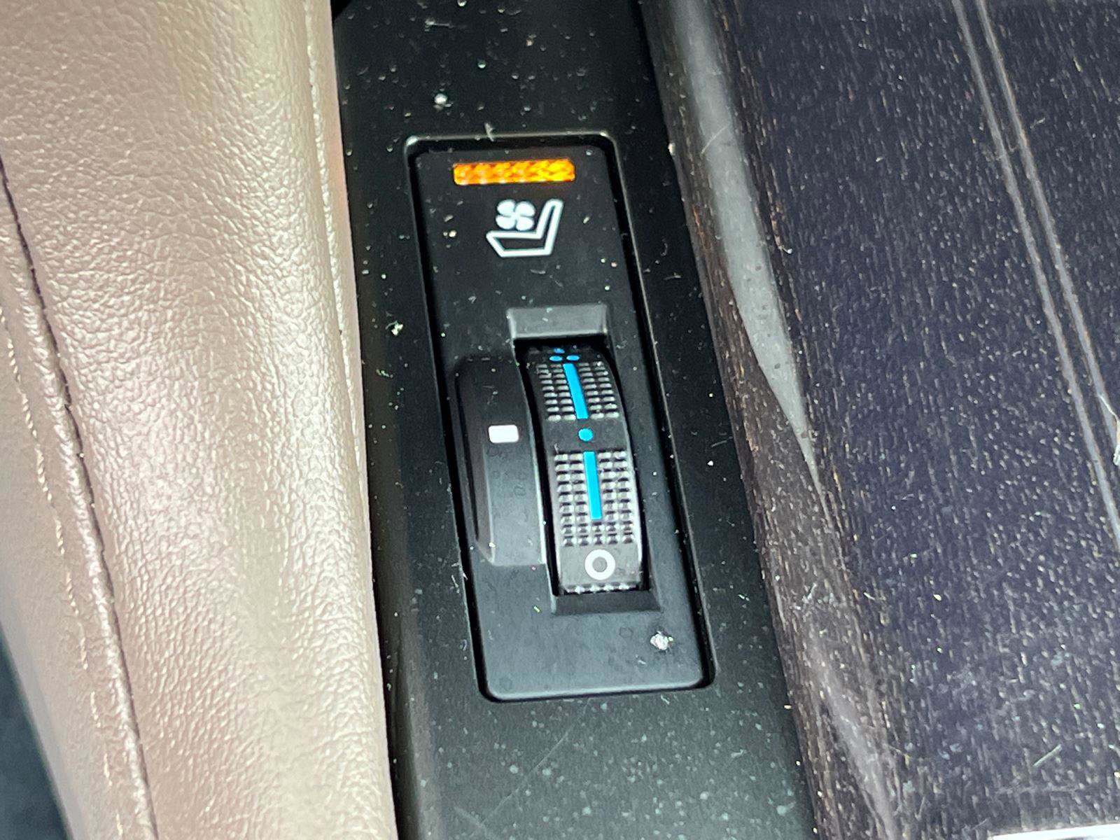 Certified 2022 Lexus GX 460 Premium w/ Premium Package AWD/4WD image 32