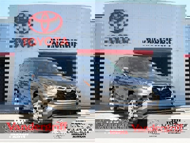 Used 2022 Toyota Highlander L