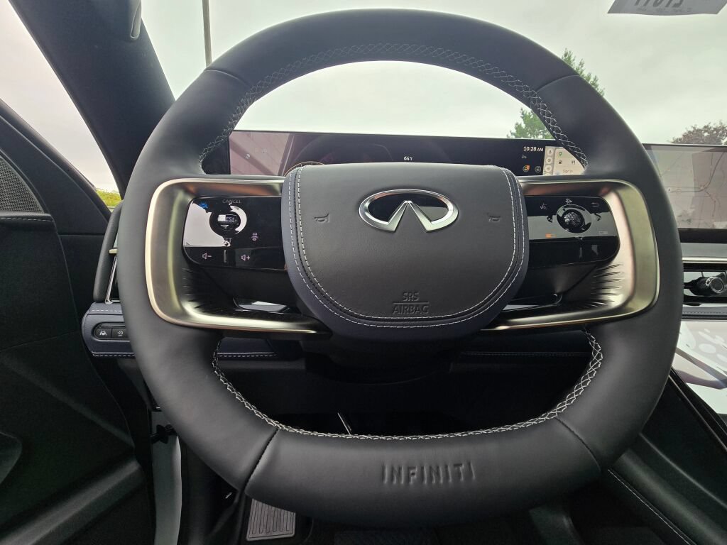 New 2027 INFINITI QX80 Sensory AWD/4WD image 31