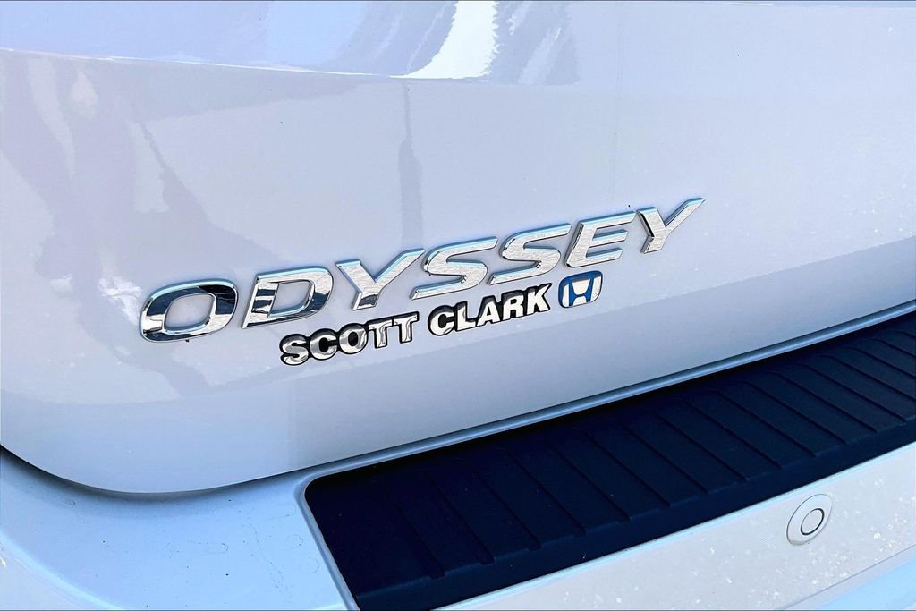 Used 2025 Honda Odyssey Elite image 26