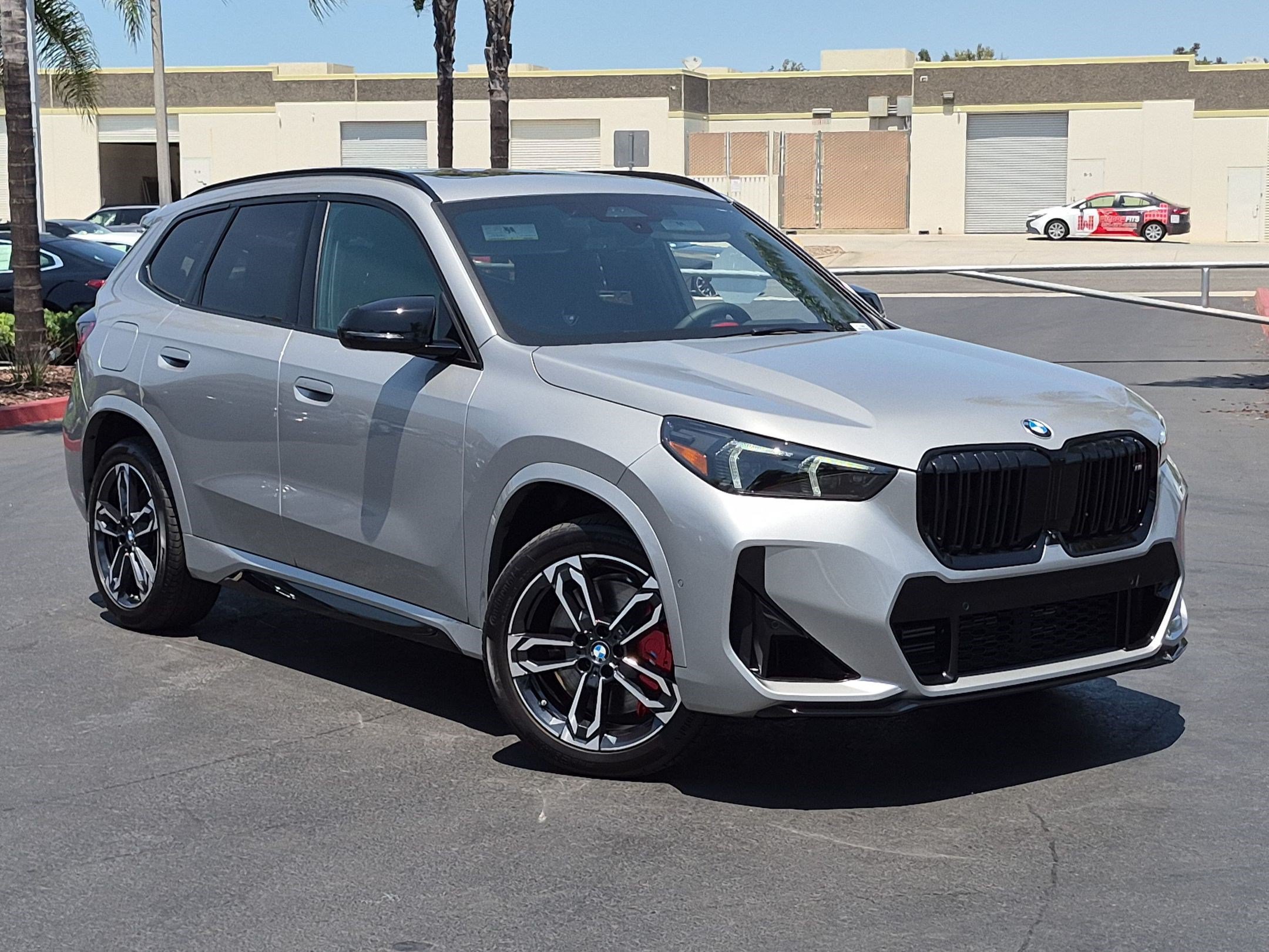 Used 2025 BMW X1 M35i w/ Premium Package AWD/4WD image 2