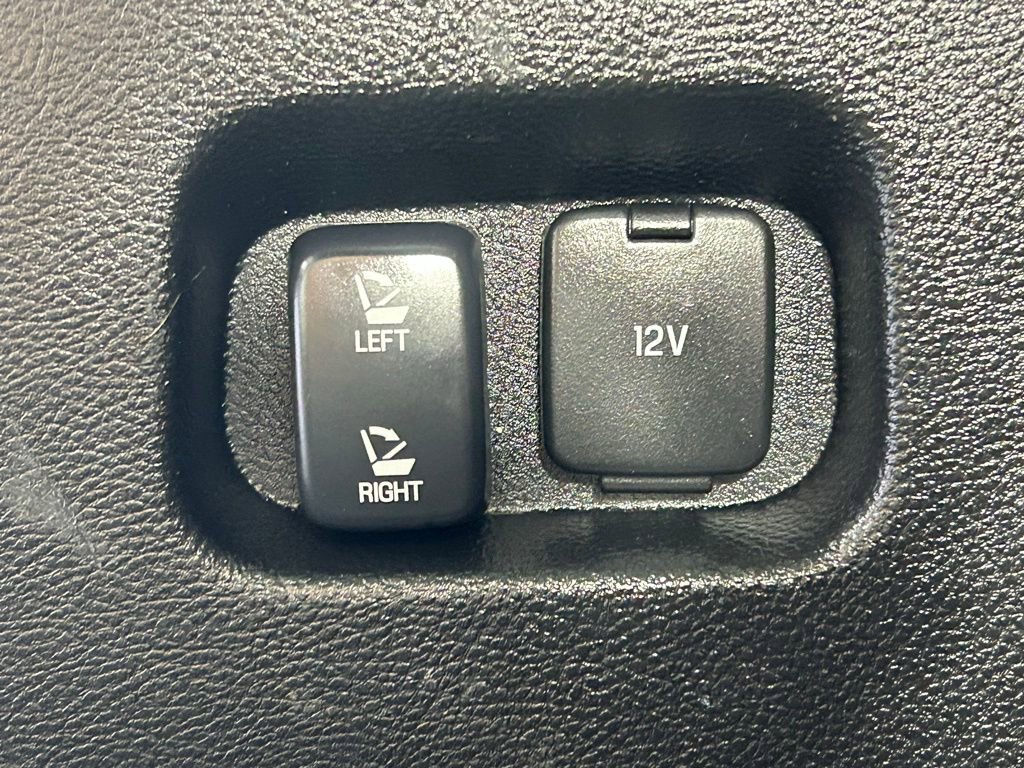 Used 2024 Ford Edge Titanium image 15