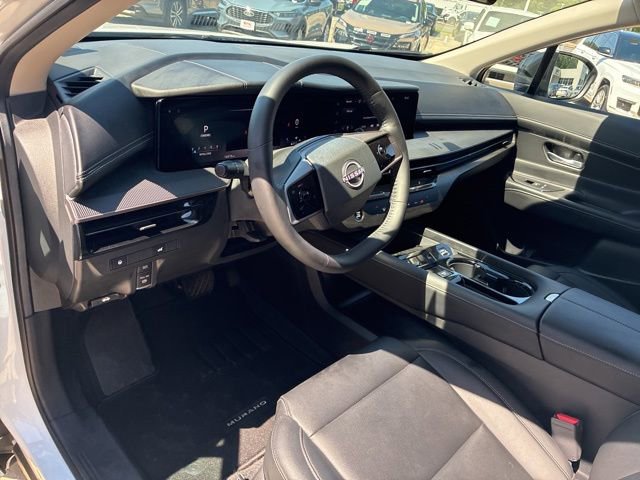 Used 2025 Nissan Murano SV FWD image 18