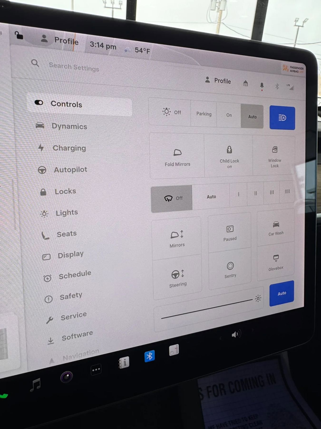 Used 2022 Tesla Model Y Long Range image 13