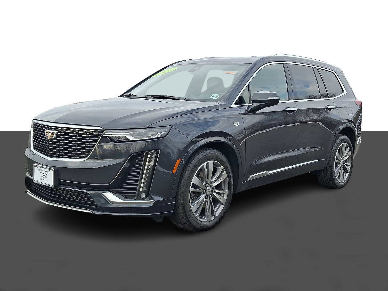 Used 2022 Cadillac XT6 Premium Luxury w/ Technology Package image 3