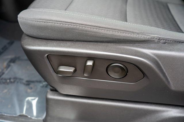 Used 2022 Chevrolet Silverado 1500 RST w/ Z71 Off-Road Package AWD/4WD image 18