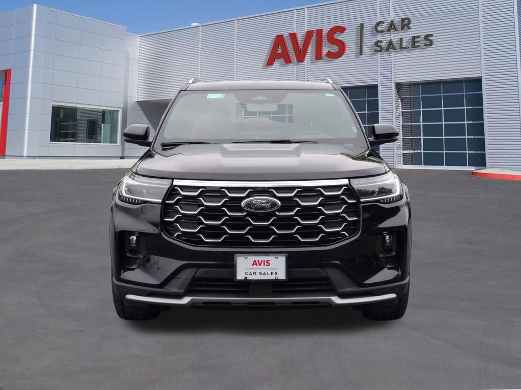 Used 2025 Ford Explorer Platinum w/ LUX Leather Package image 2