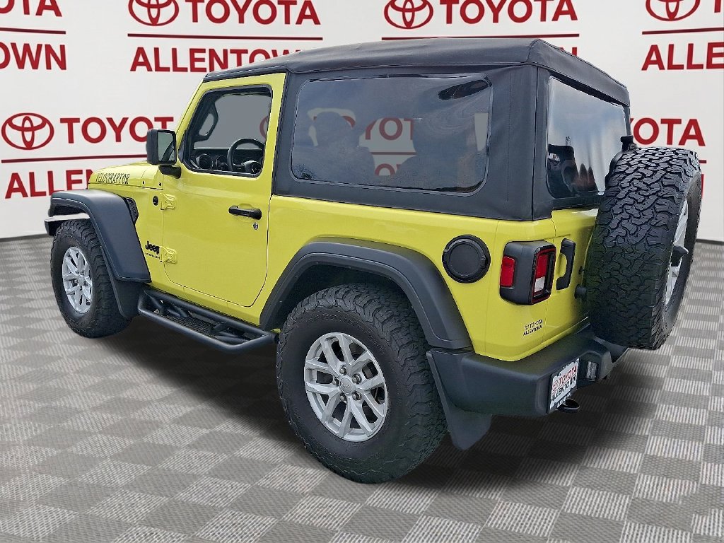 Used 2023 Jeep Wrangler Sport AWD/4WD image 6