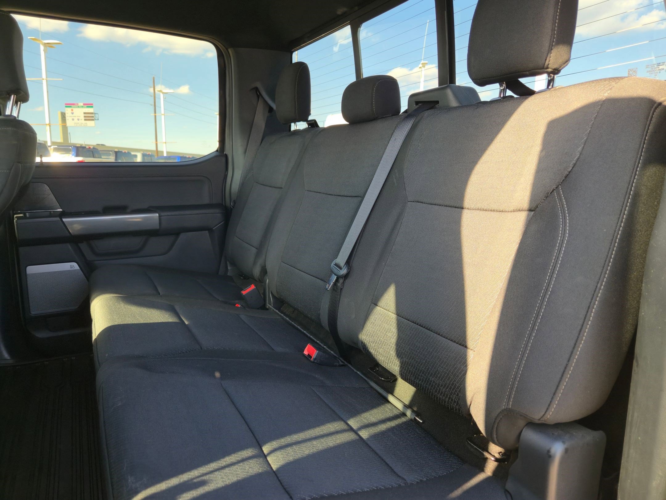 Used 2022 Ford F150 XLT w/ Equipment Group 302A High image 27