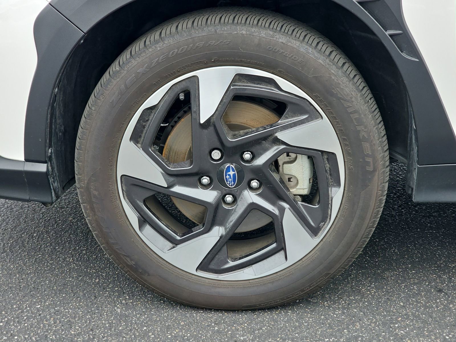 Certified 2024 Subaru Crosstrek 2.5i Limited w/ Crosstrek Mirror Package image 10