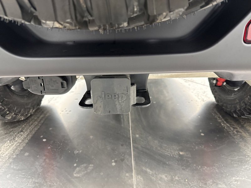 Certified 2026 Jeep Wrangler Willys image 9