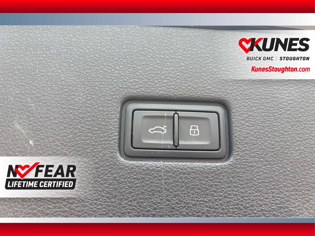 Used 2023 Audi Q8 Premium w/ Convenience Package AWD/4WD image 29