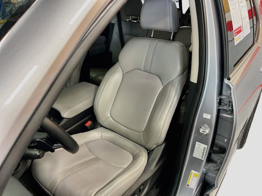 Used 2024 Honda Pilot Touring image 20