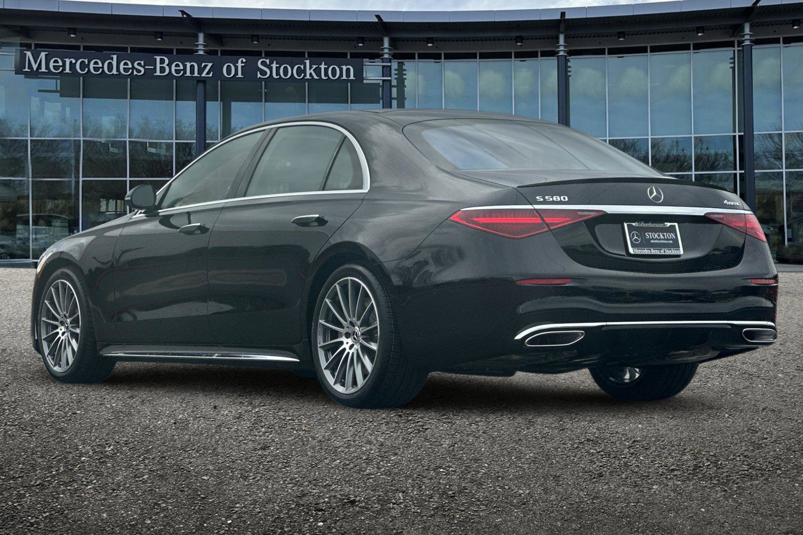 New 2025 Mercedes-Benz S 580 4MATIC Sedan image 6