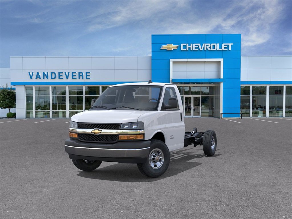 New 2026 Chevrolet Express 3500 w/ Power Convenience Package image 8