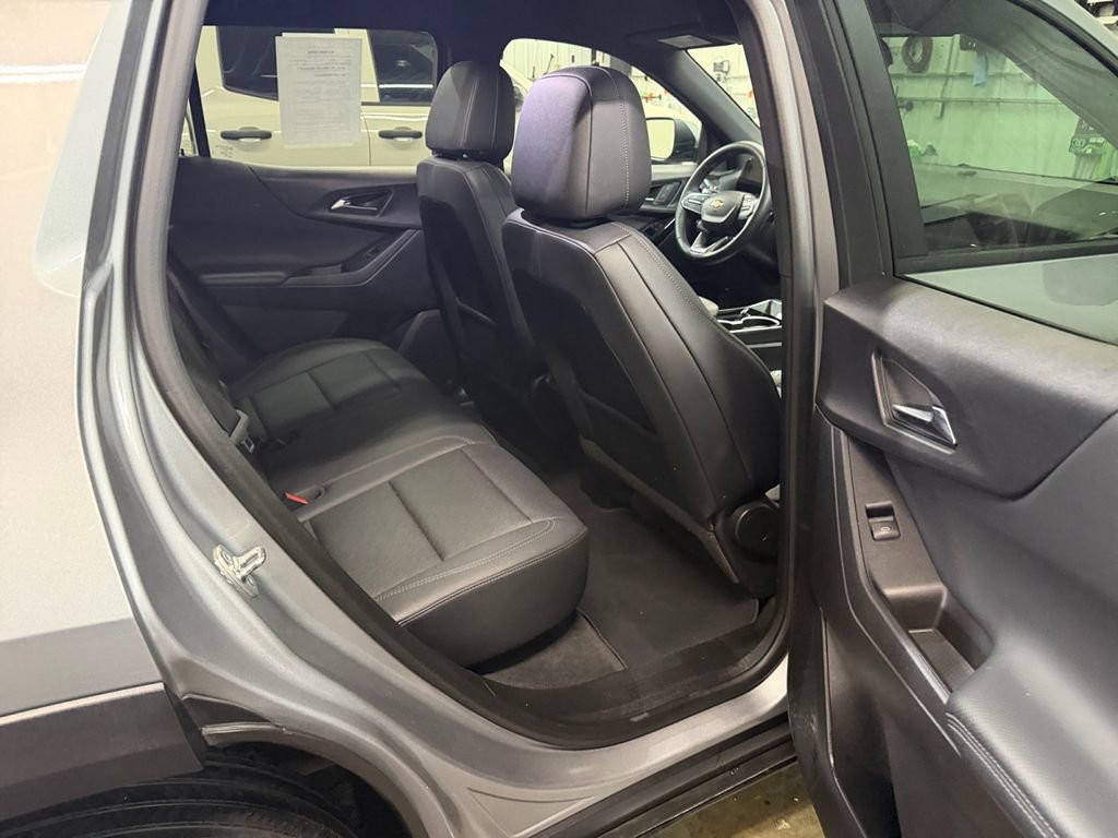 Certified 2025 Chevrolet Equinox LT w/ Convenience Package II image 27