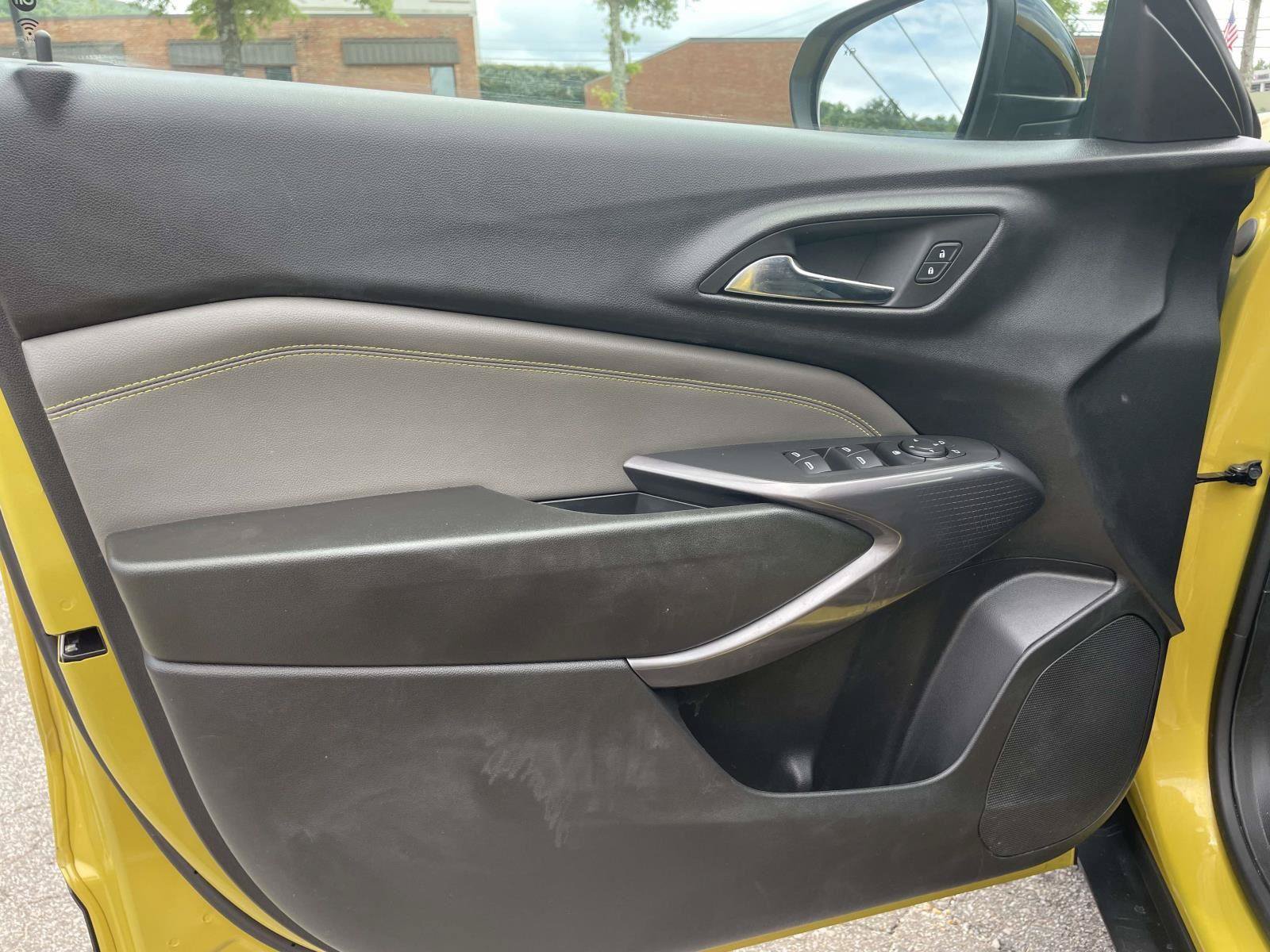 Used 2024 Chevrolet Trax ACTIV w/ Driver Confidence Package FWD image 5