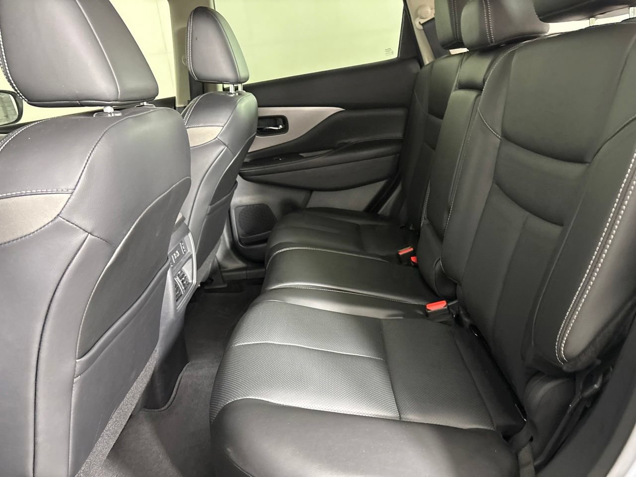Used 2024 Nissan Murano SL FWD image 26