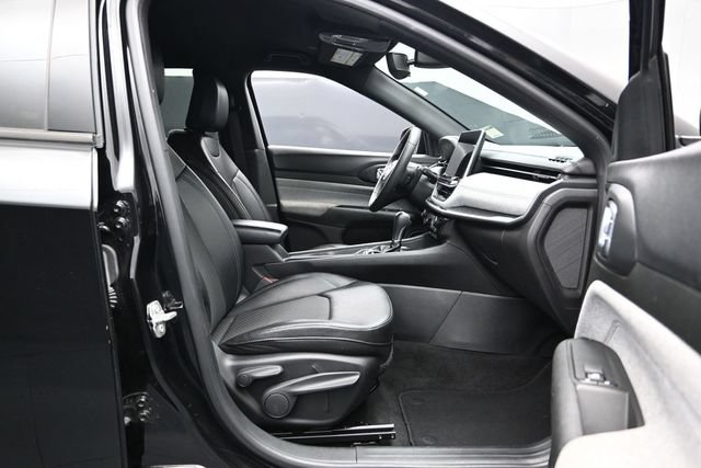 Certified 2024 Jeep Compass Latitude AWD/4WD image 24