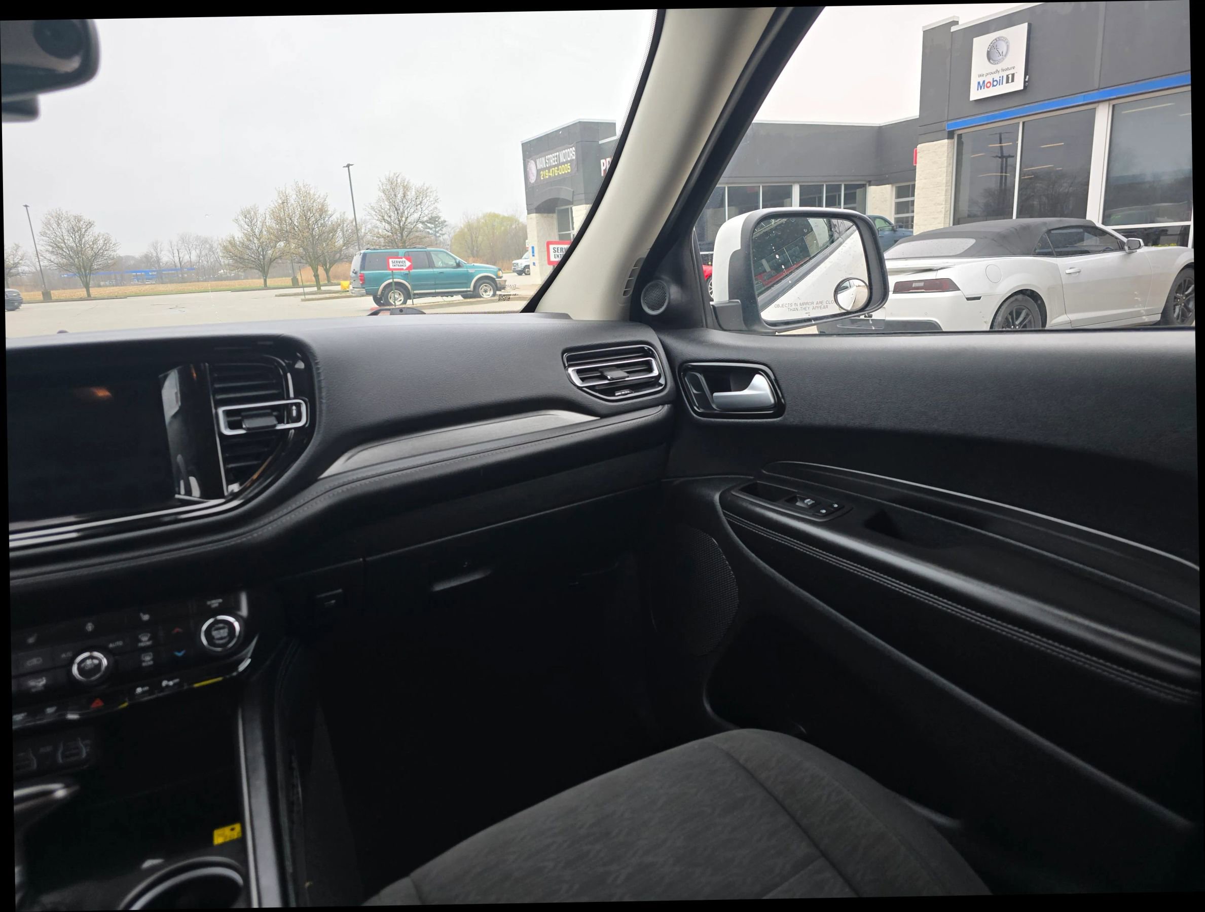 Used 2022 Dodge Durango SXT w/ Popular Equipment Group image 16