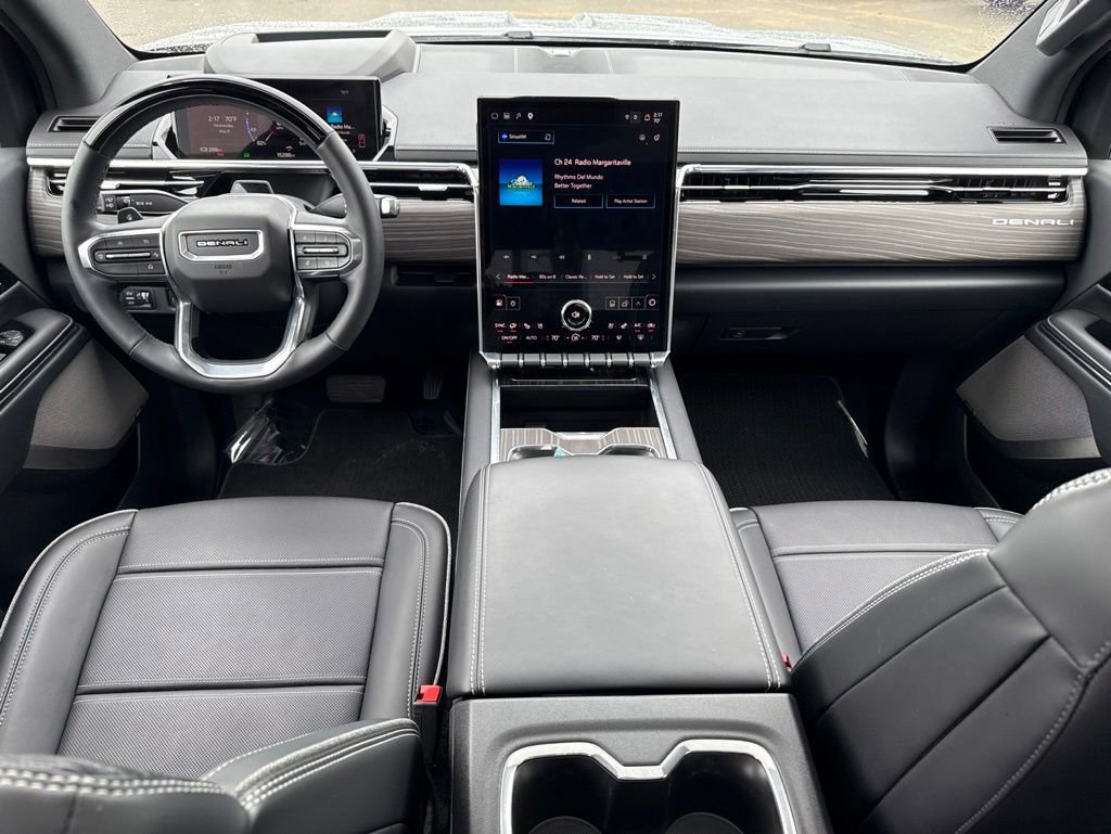 Used 2025 GMC Sierra EV Denali AWD/4WD image 15