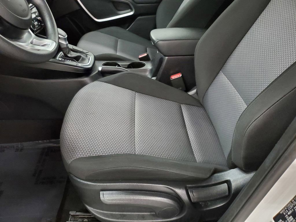 Used 2024 Kia Soul LX w/ Option Group 015 image 15