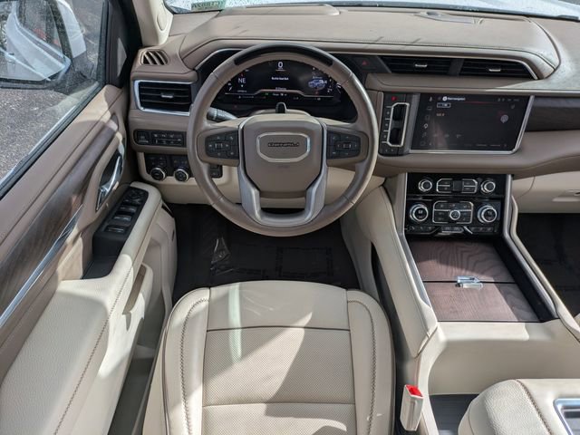 Used 2024 GMC Yukon Denali w/ Denali Reserve Package image 20