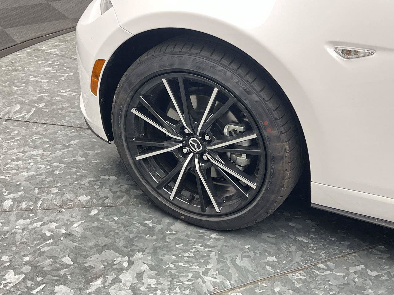 New 2026 MAZDA MX-5 Miata RF Grand Touring RWD image 25