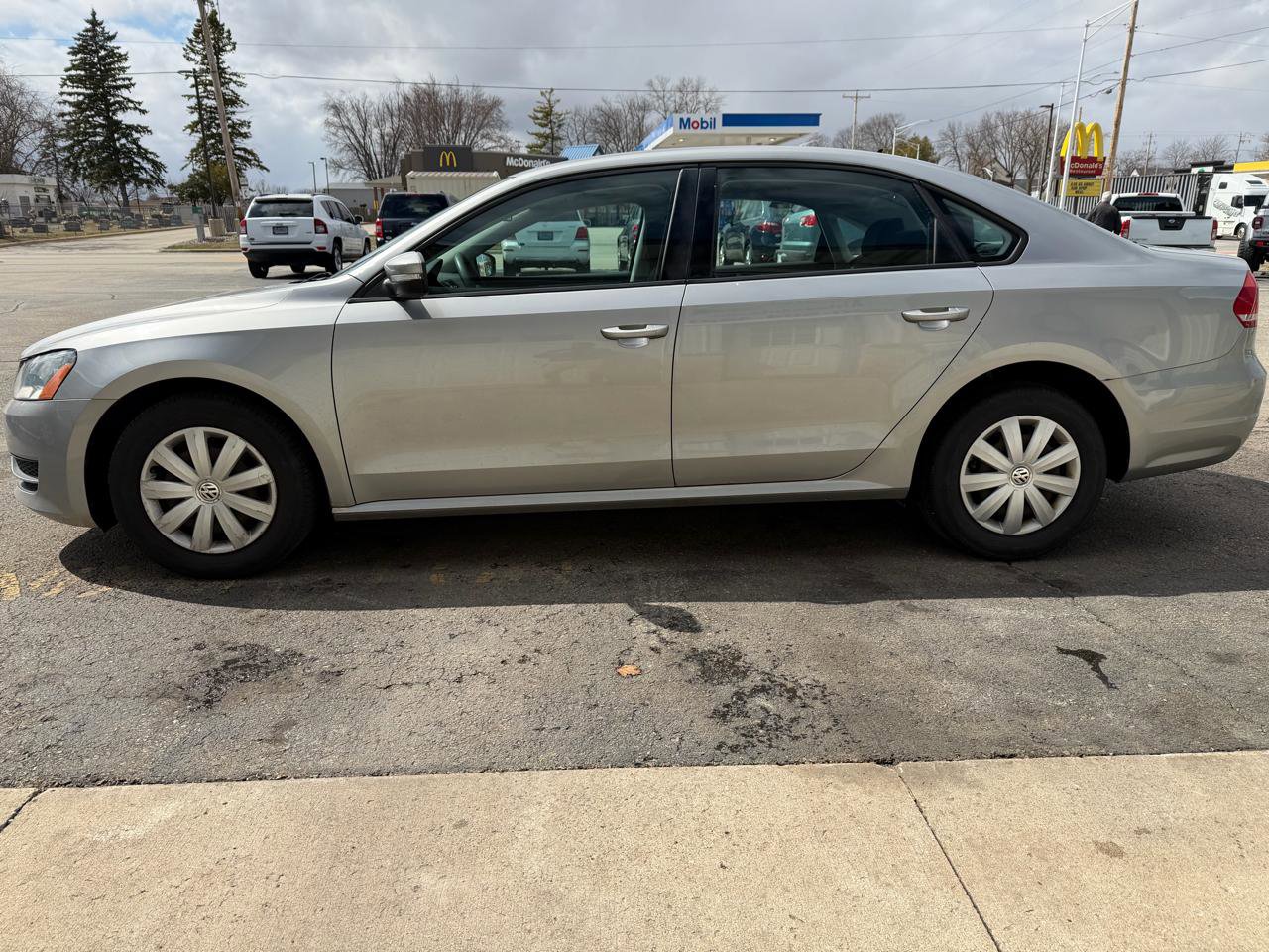 Used 2013 Volkswagen Passat 2.5 S FWD image 6
