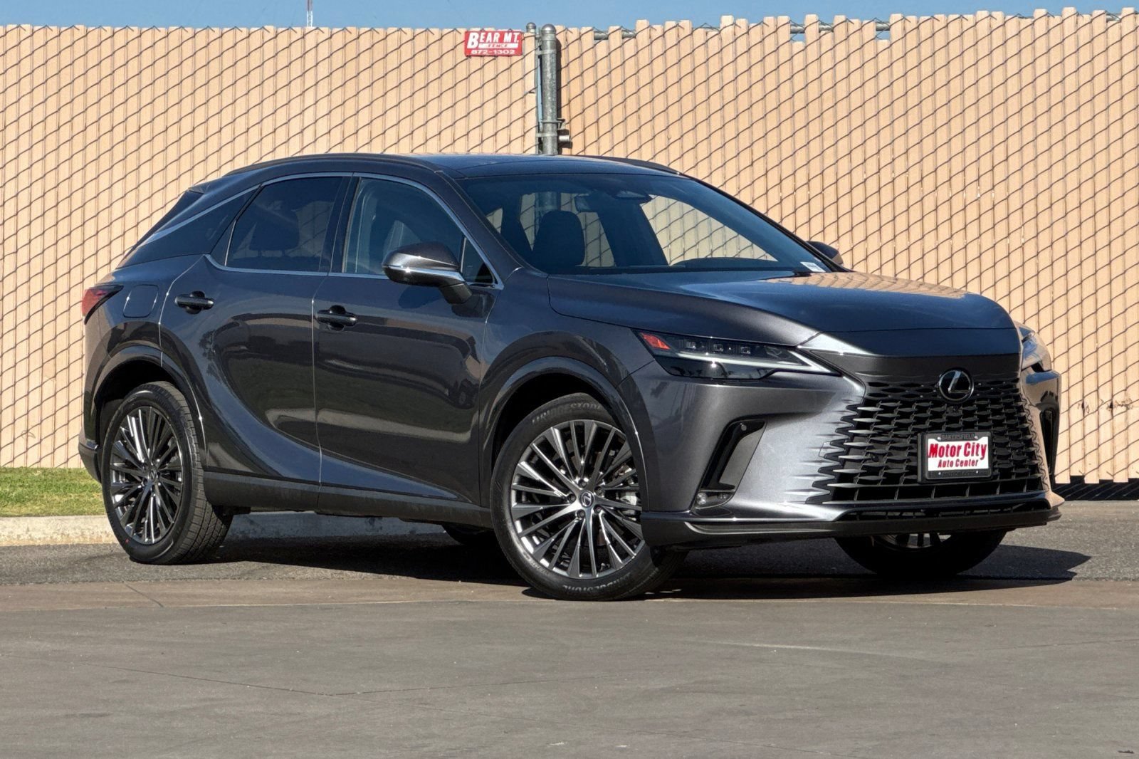 Used 2024 Lexus RX 450h AWD w/ Convenience Package image 2