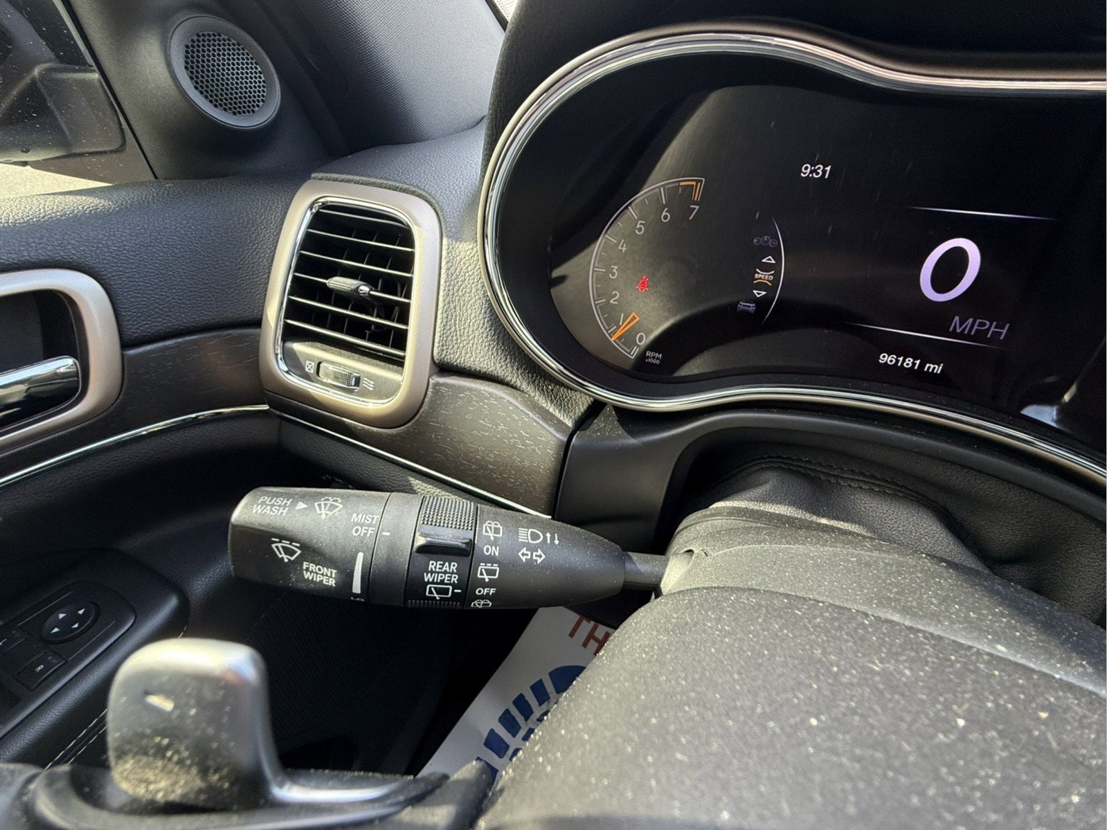 Used 2016 Jeep Grand Cherokee Limited image 25