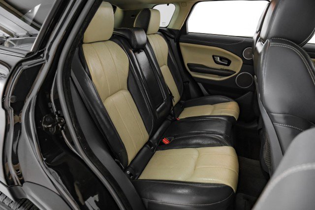 Used 2017 Land Rover Range Rover Evoque SE Premium image 33