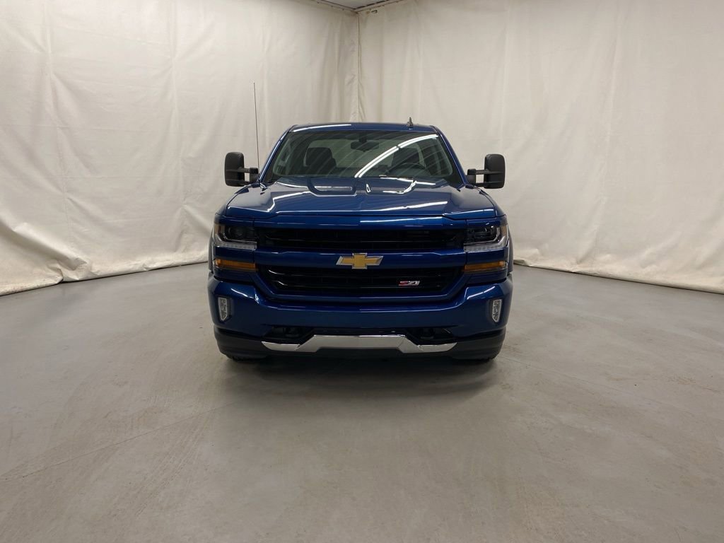 Used 2019 Chevrolet Silverado 1500 LT w/ All Star Edition image 3