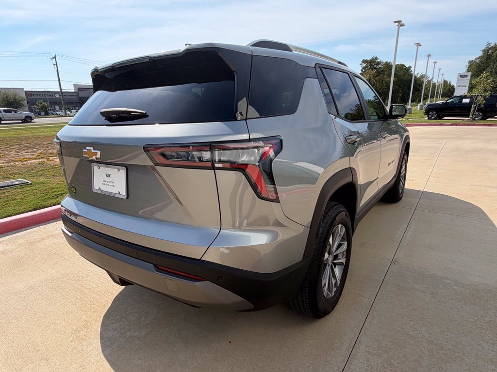 Used 2025 Chevrolet Equinox LT w/ Convenience Package II AWD/4WD image 6
