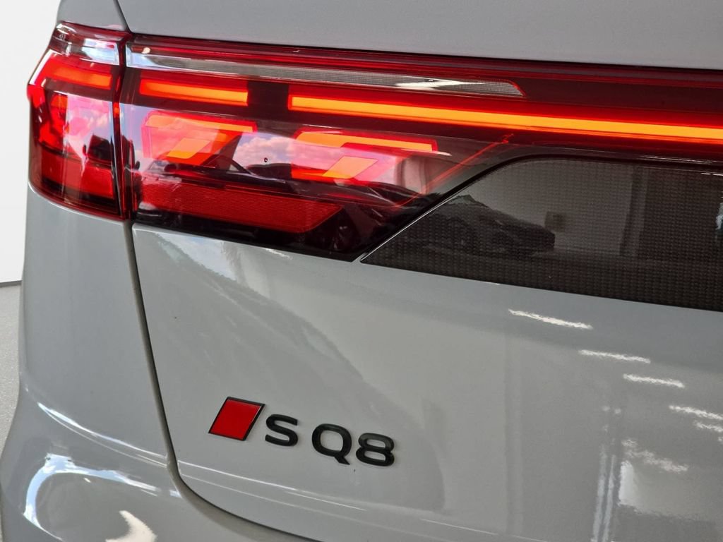 New 2026 Audi SQ8 Prestige AWD/4WD image 20