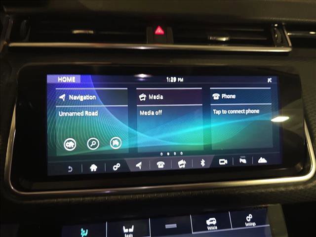 Used 2018 Land Rover Range Rover Velar S AWD/4WD image 24