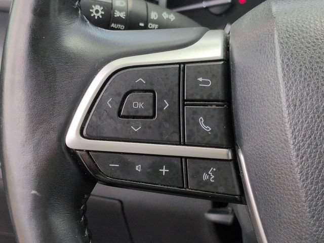 Used 2022 Toyota Highlander XLE AWD/4WD image 25