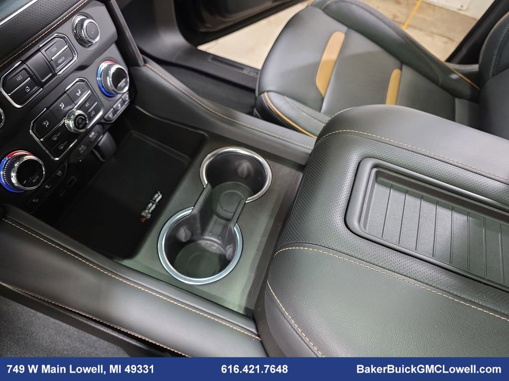 Used 2021 GMC Yukon AT4 w/ Technology Package image 24