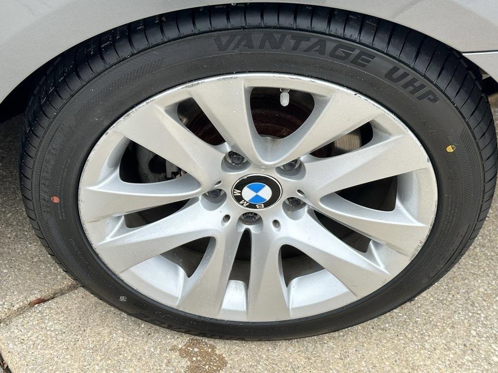 Used 2012 BMW 328i Convertible image 18