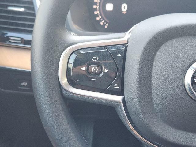 Used 2024 Volvo XC90 B6 Plus w/ Protection Package Premier AWD/4WD image 30