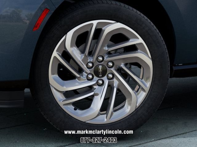 New 2027 Lincoln Navigator Reserve AWD/4WD image 19