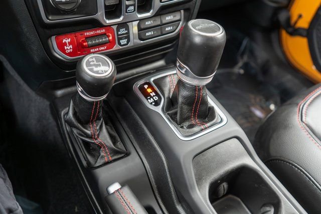 Used 2021 Jeep Gladiator Rubicon w/ Dual Top Group image 32