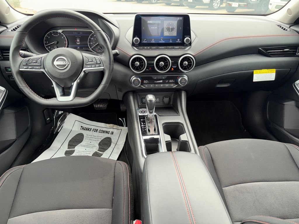 Used 2025 Nissan Sentra SR FWD image 23